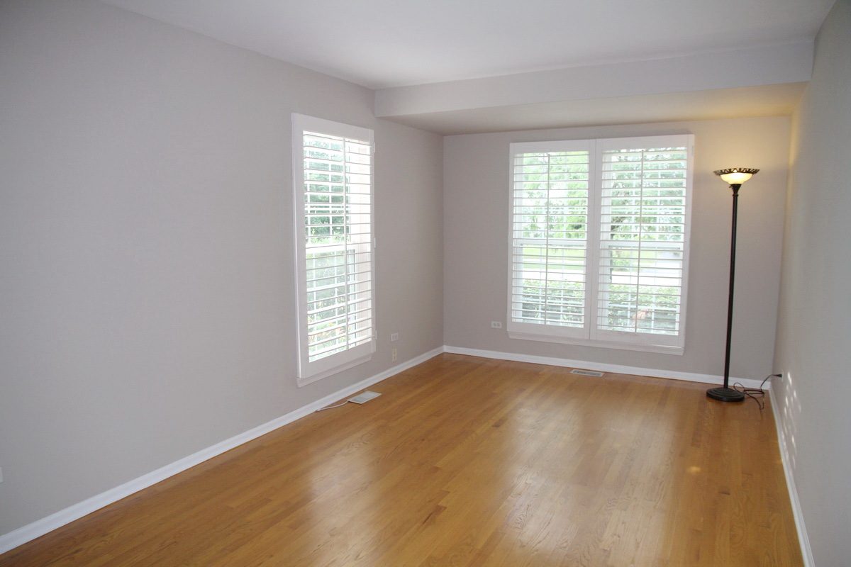 2723 Whitehall Lane, Naperville, IL 60564