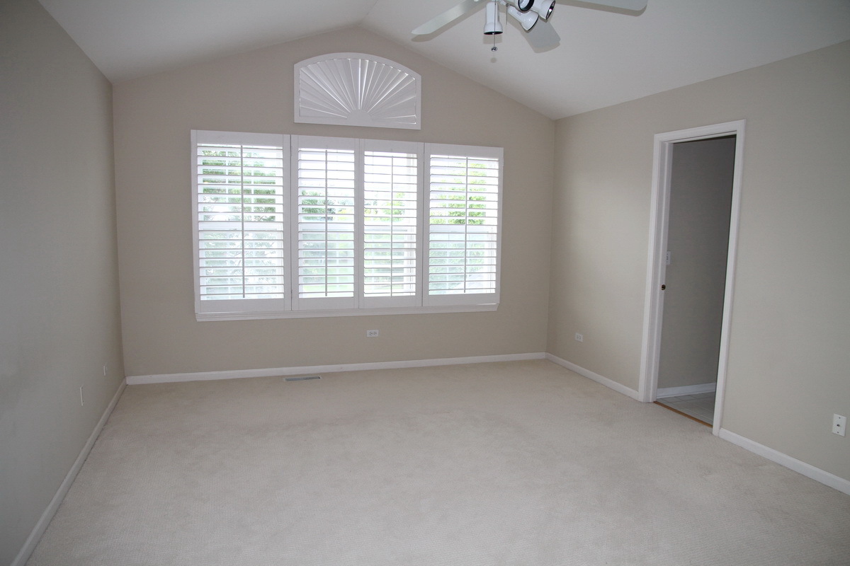 2723 Whitehall Lane, Naperville, IL 60564