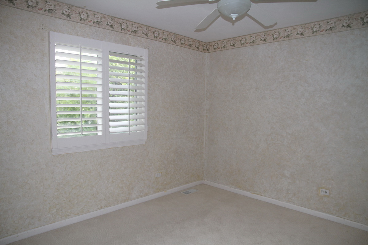 2723 Whitehall Lane, Naperville, IL 60564