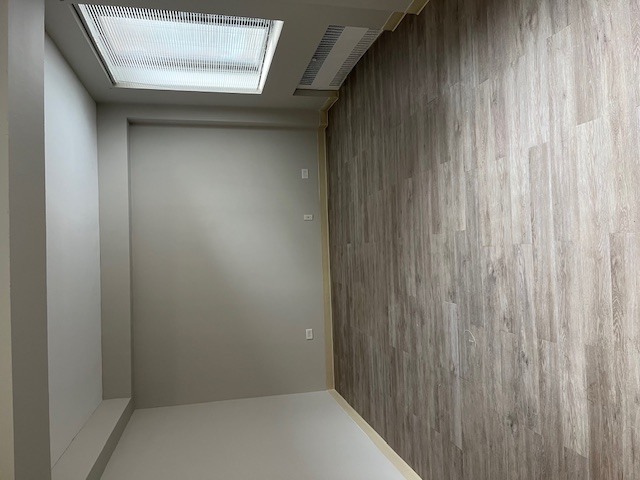 7355 S South Shore Drive #106, Chicago, IL 60649