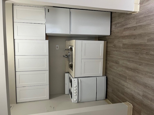 7355 S South Shore Drive #106, Chicago, IL 60649