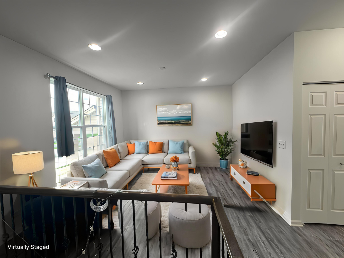 249 Lakeshore Drive, Oswego, IL 60543