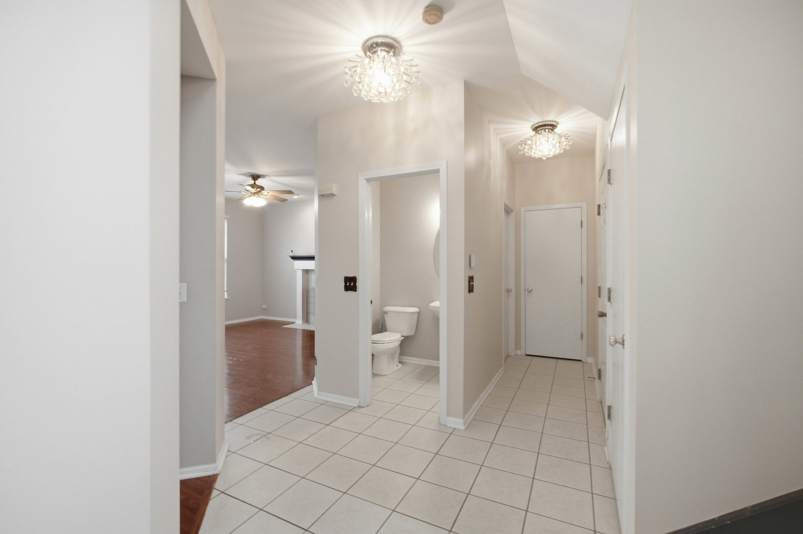 512 Normandy Lane, Barrington, IL 60010