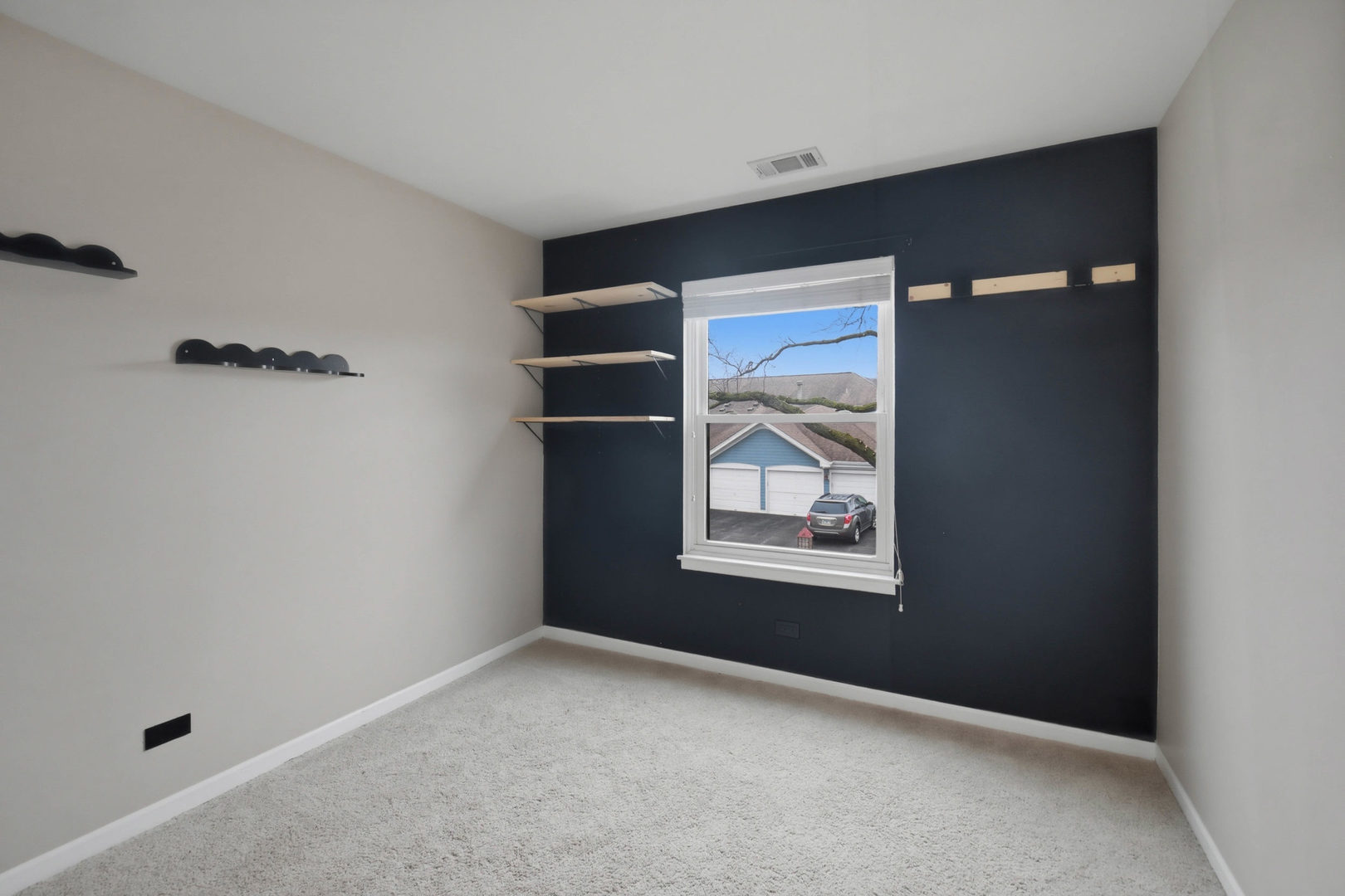 1502 7 Pines Road #C2, Schaumburg, IL 60193