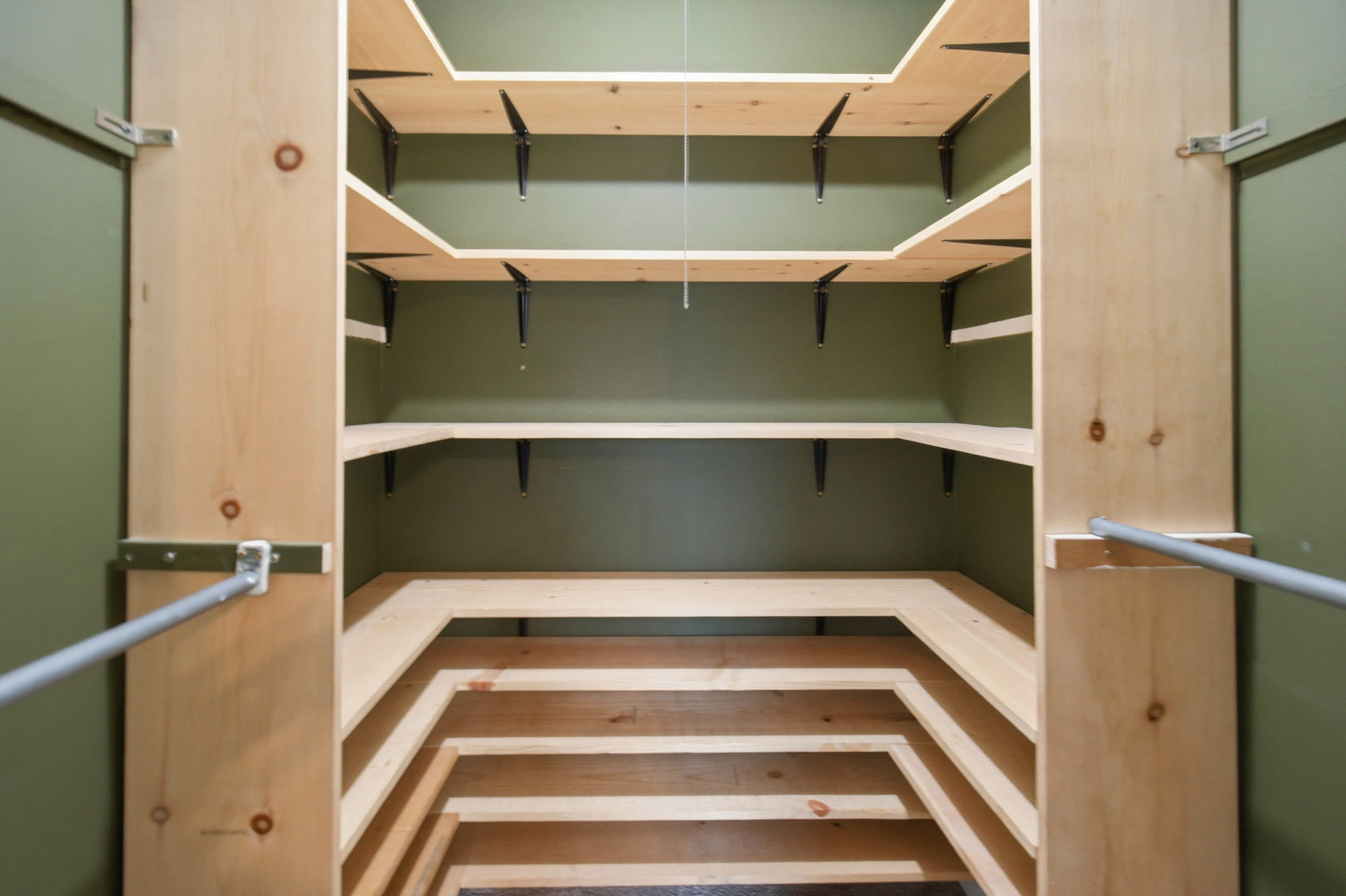 1502 7 Pines Road #C2, Schaumburg, IL 60193