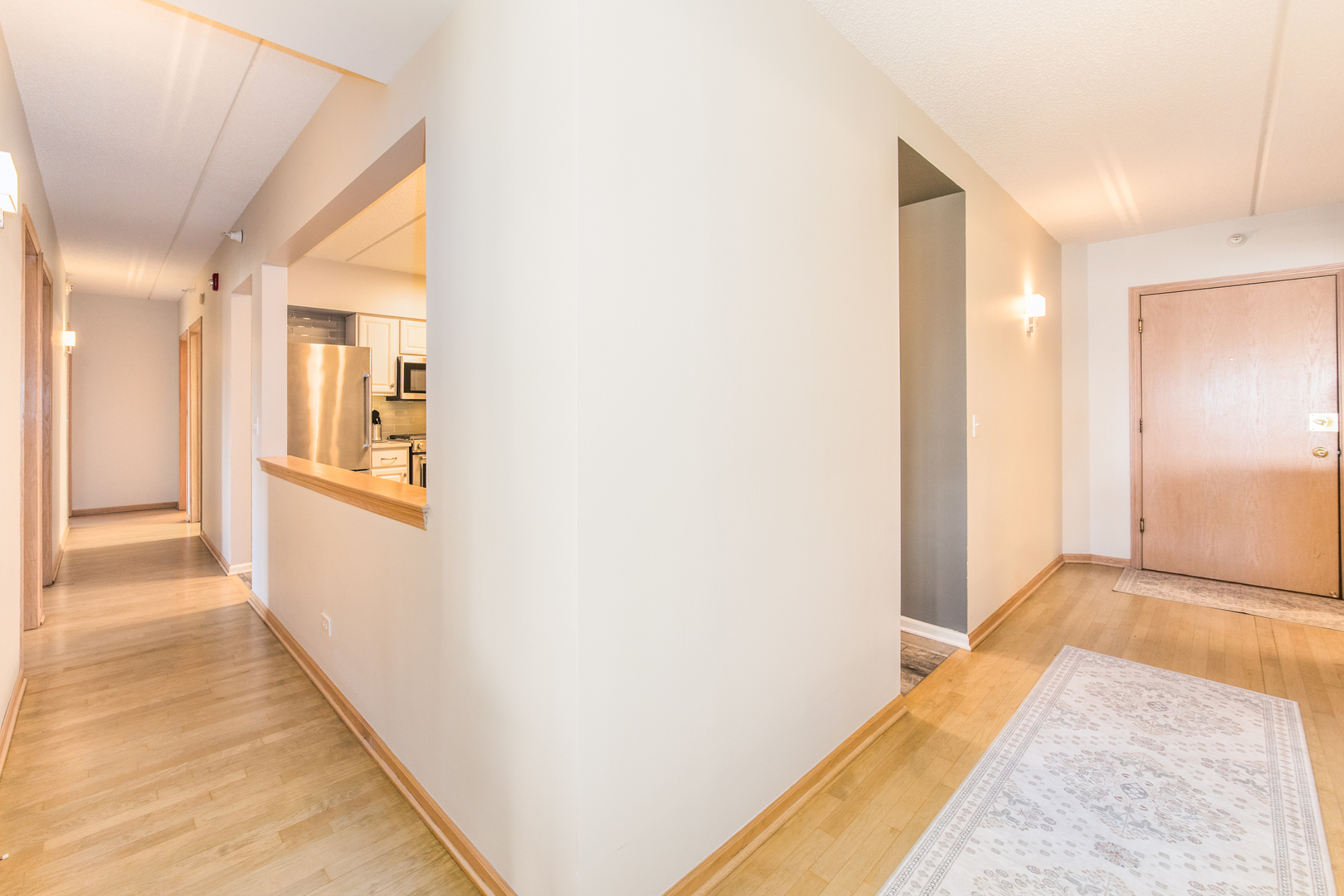 460 S Northwest Highway #307, Park Ridge, IL 60068