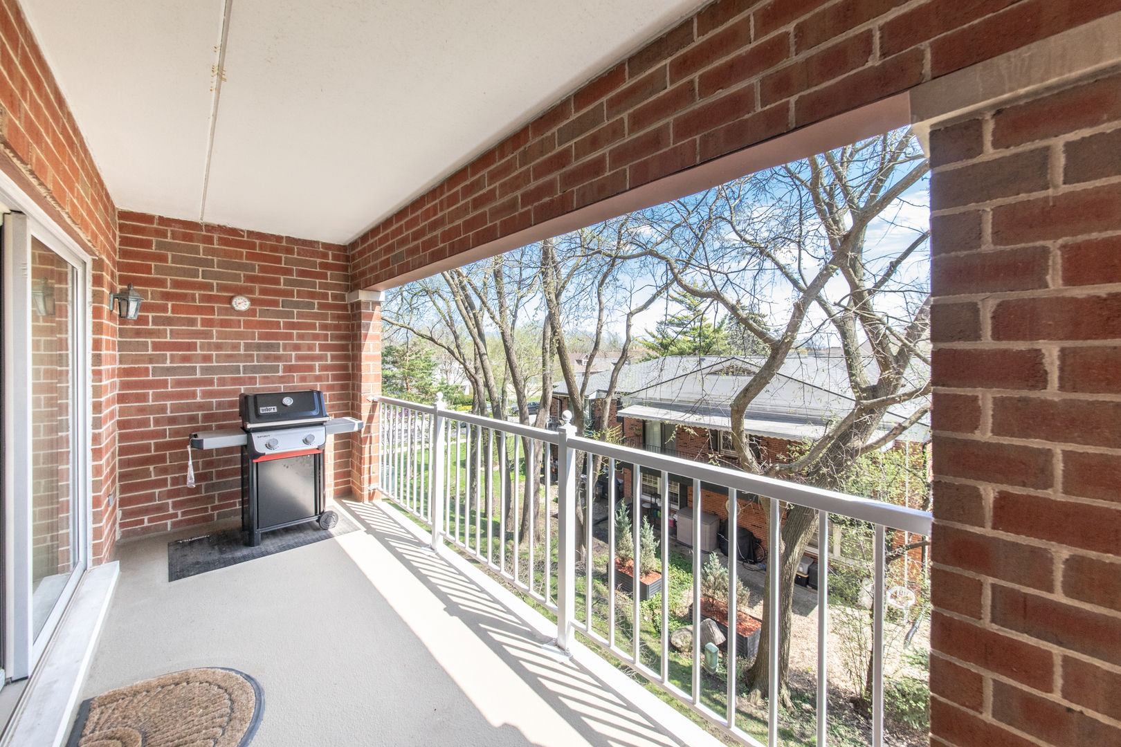 460 S Northwest Highway #307, Park Ridge, IL 60068