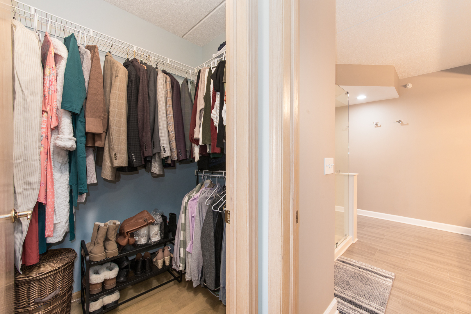 460 S Northwest Highway #307, Park Ridge, IL 60068