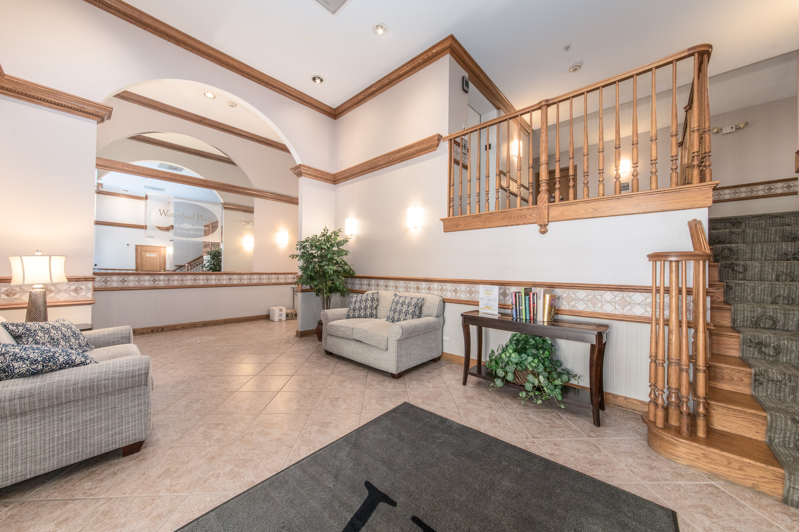 460 S Northwest Highway #307, Park Ridge, IL 60068