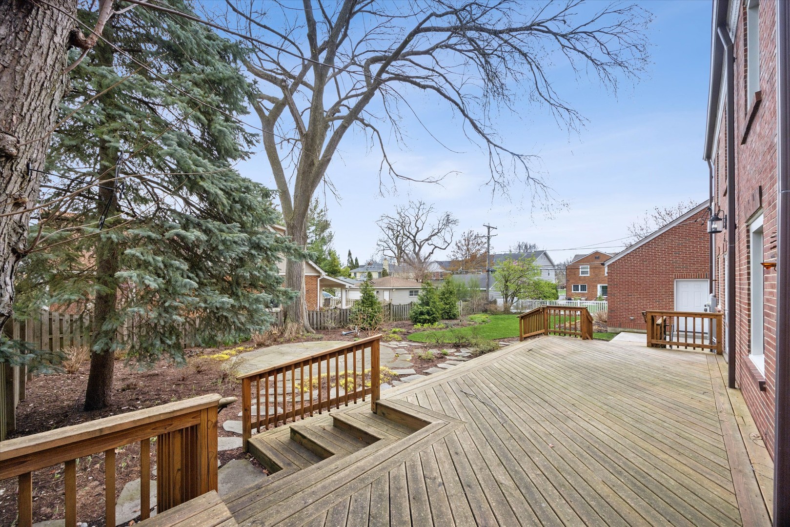 545 S Brainard Avenue, La Grange, IL 60525