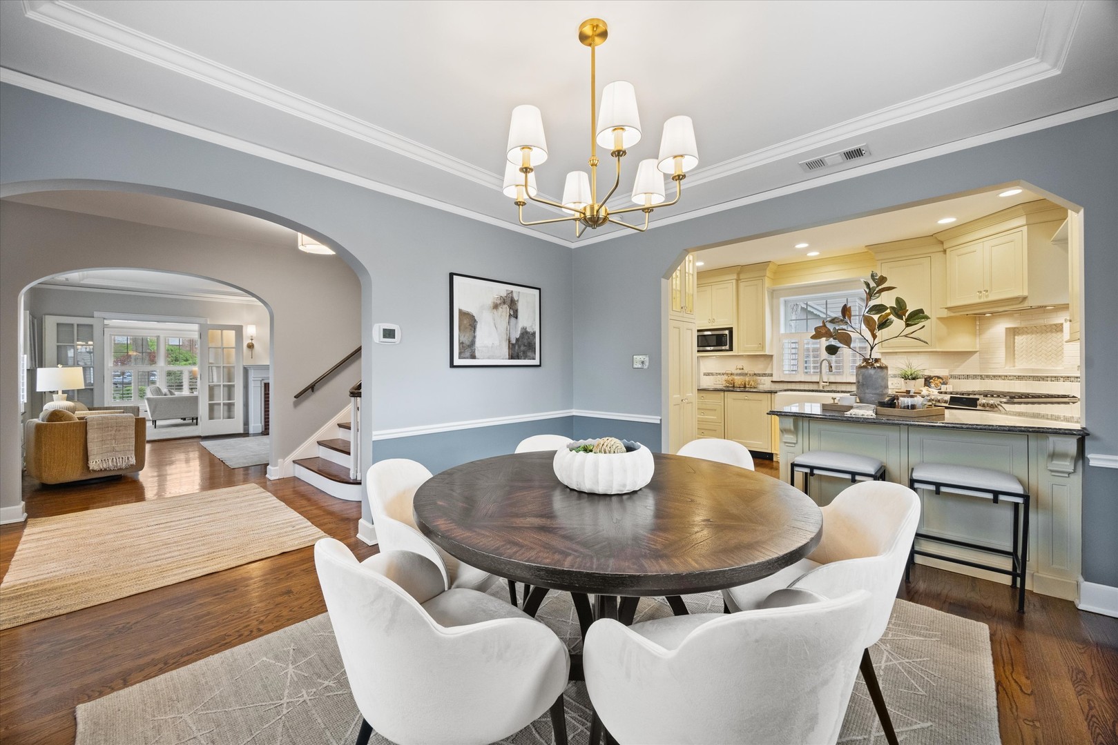 545 S Brainard Avenue, La Grange, IL 60525