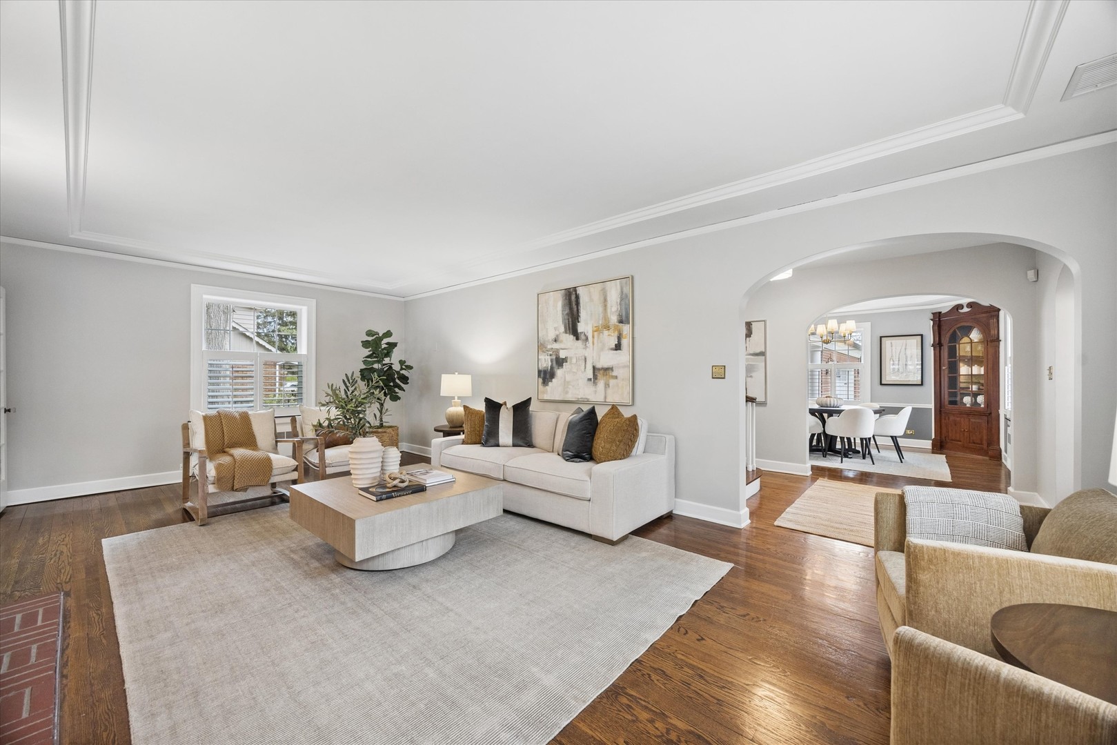 545 S Brainard Avenue, La Grange, IL 60525