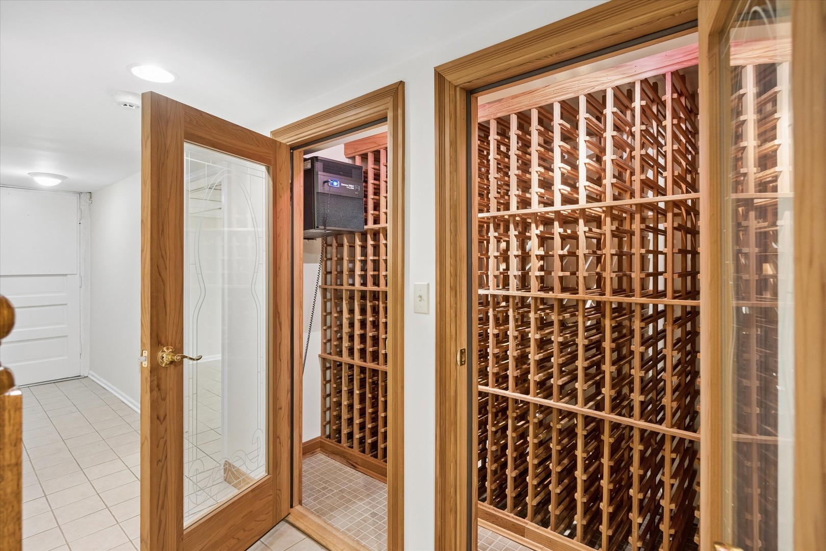 545 S Brainard Avenue, La Grange, IL 60525