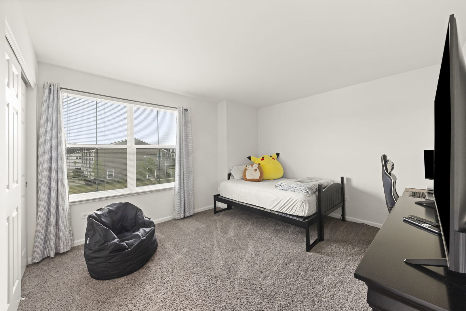 4202 Chelsea Manor Circle, Aurora, IL 60504