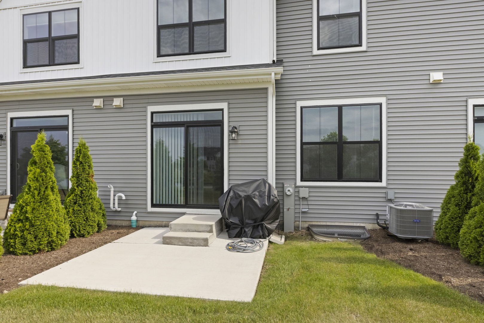 4202 Chelsea Manor Circle, Aurora, IL 60504