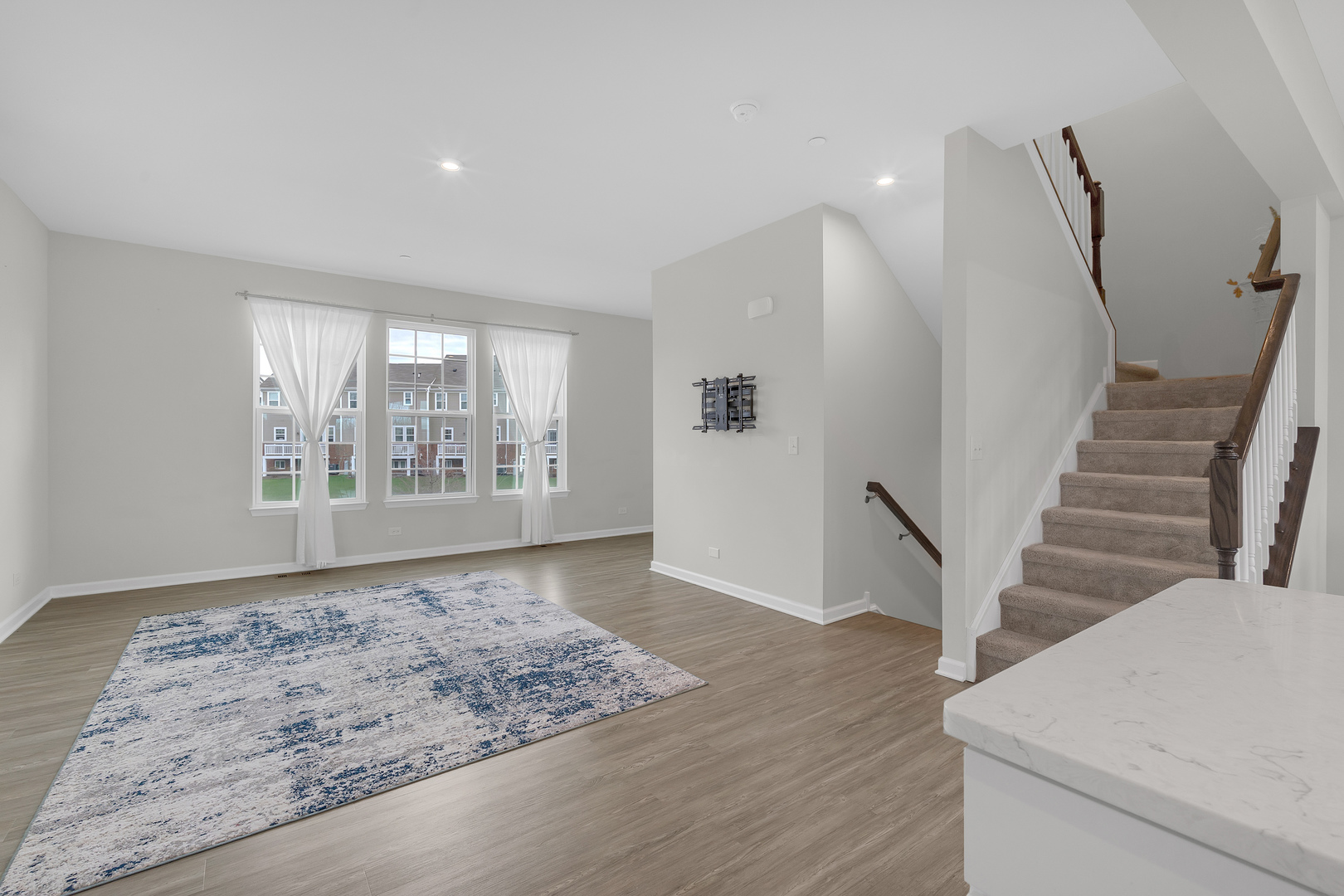 780 Weller Drive, Des Plaines, IL 60016