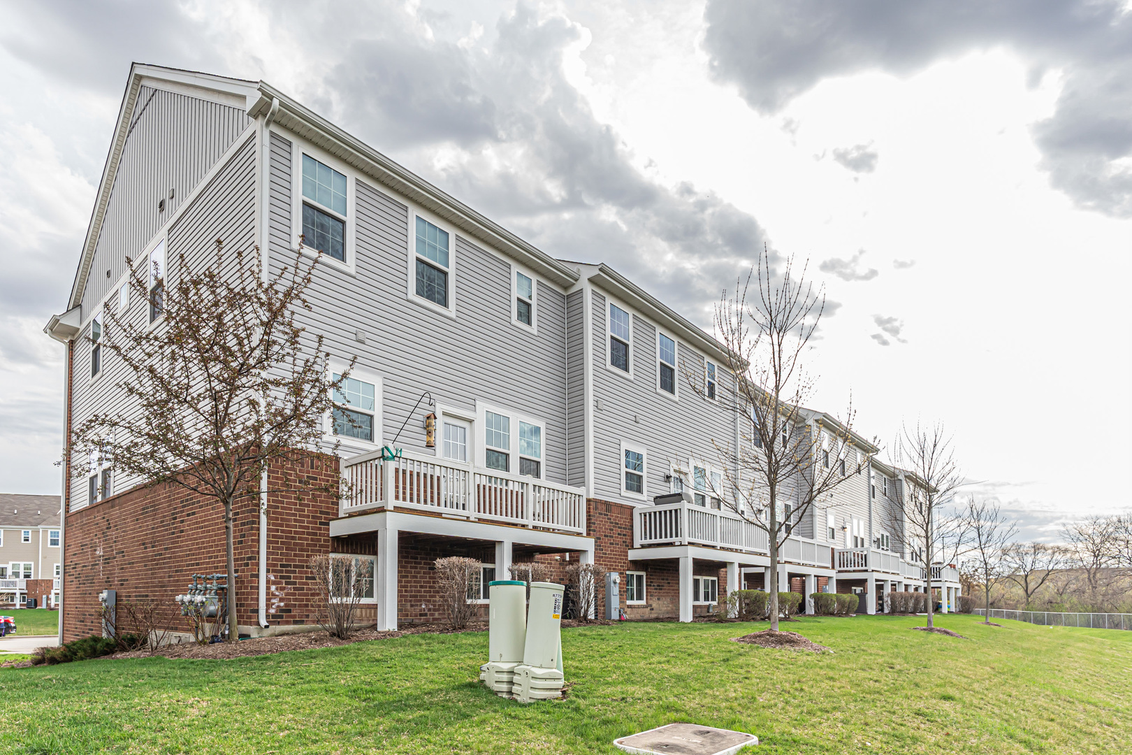 780 Weller Drive, Des Plaines, IL 60016