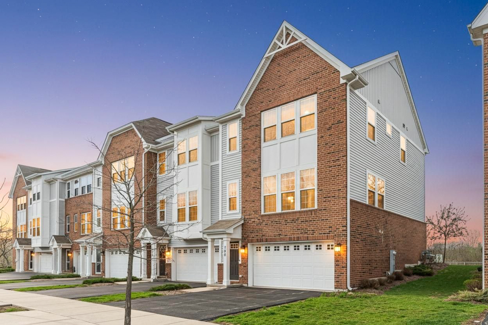 780 Weller Drive, Des Plaines, IL 60016