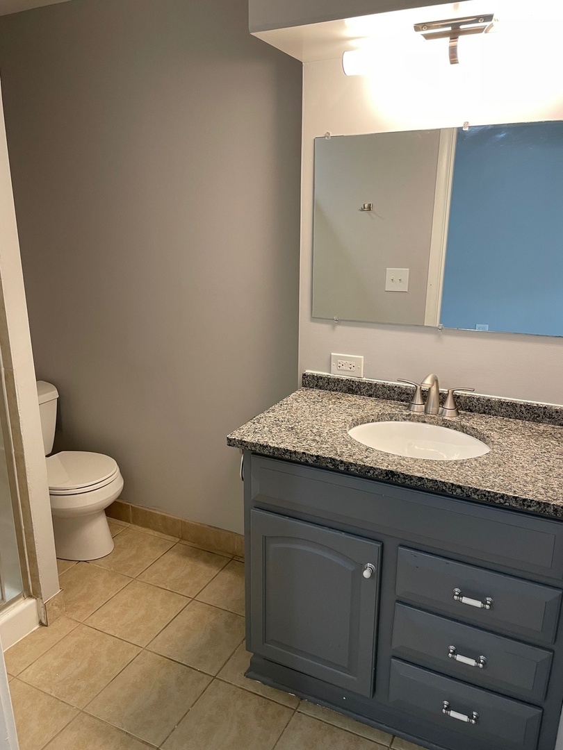 9338 Oak Street, Orland Park, IL 60462