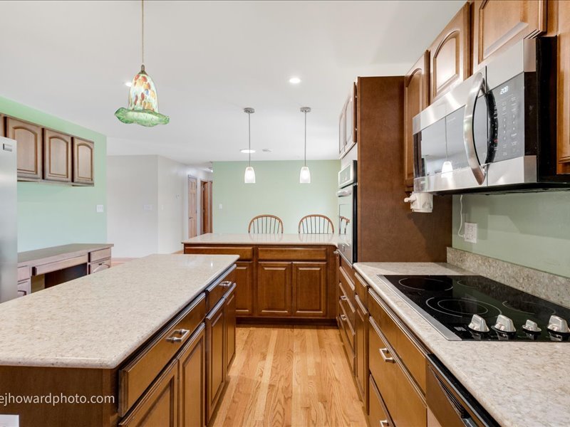 12524 S 71st Court, Palos Heights, IL 60463