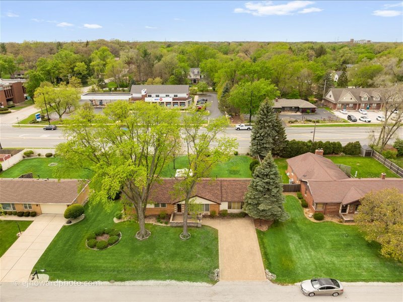 12524 S 71st Court, Palos Heights, IL 60463