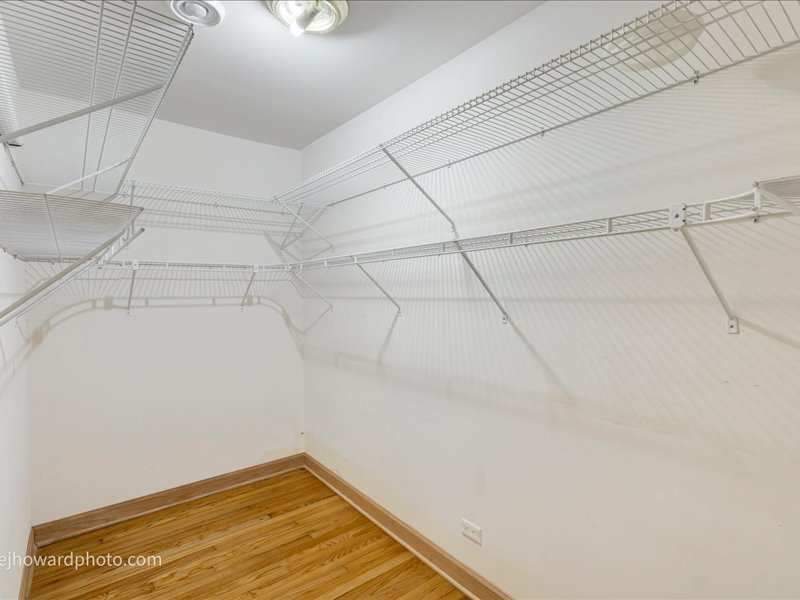 12524 S 71st Court, Palos Heights, IL 60463