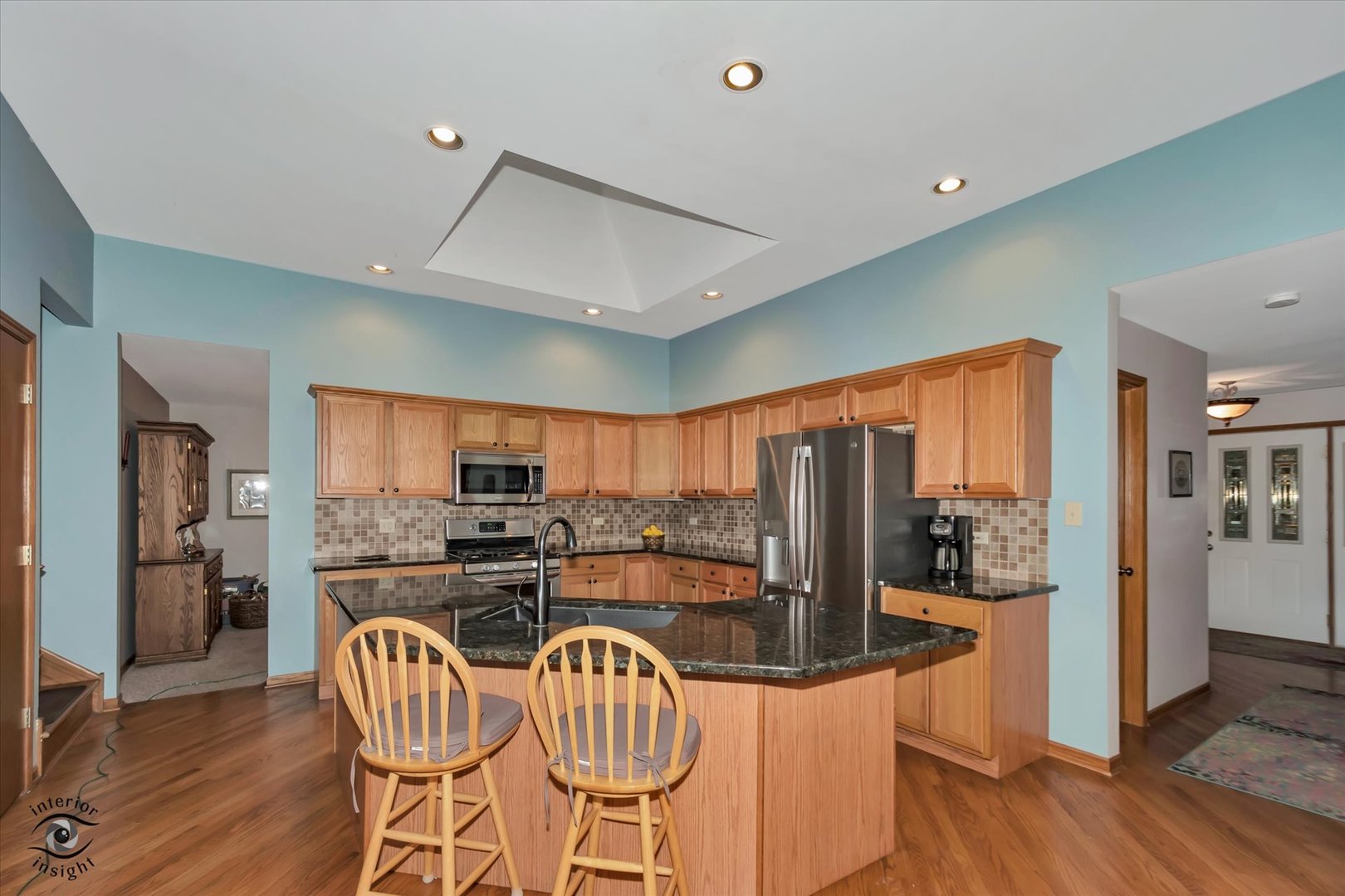 8200 Brookside Glen Drive, Tinley Park, IL 60487