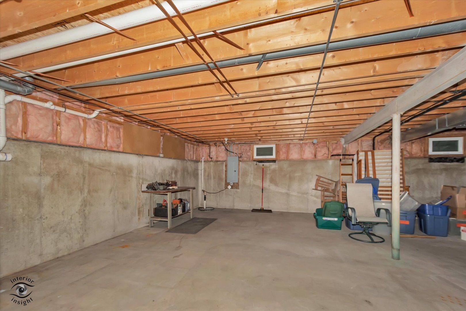 8200 Brookside Glen Drive, Tinley Park, IL 60487