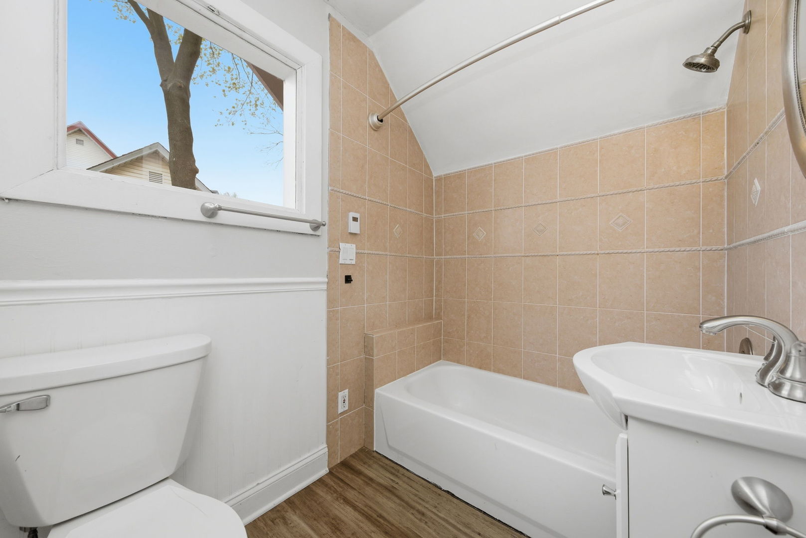 500 Catherine Street, Ottawa, IL 61350