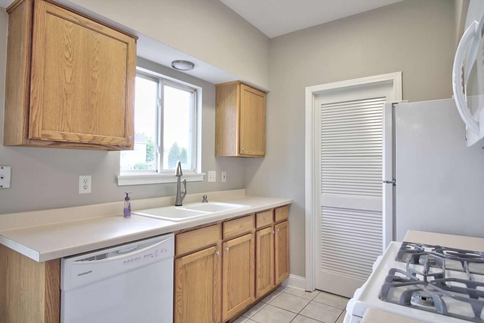 14056 DANBURY Drive, Plainfield, IL 60544