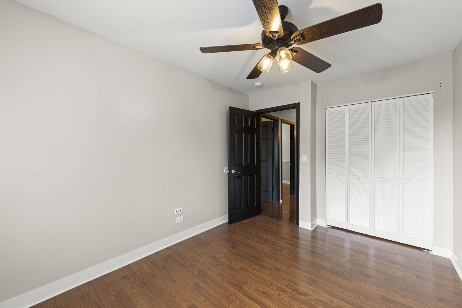 2661 Prairieview Lane, Aurora, IL 60502