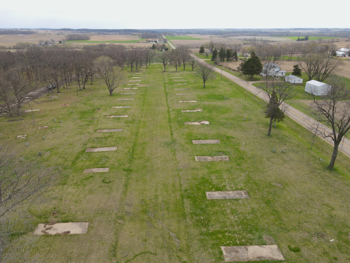 4500 E. River Road, Ridott, IL 61067