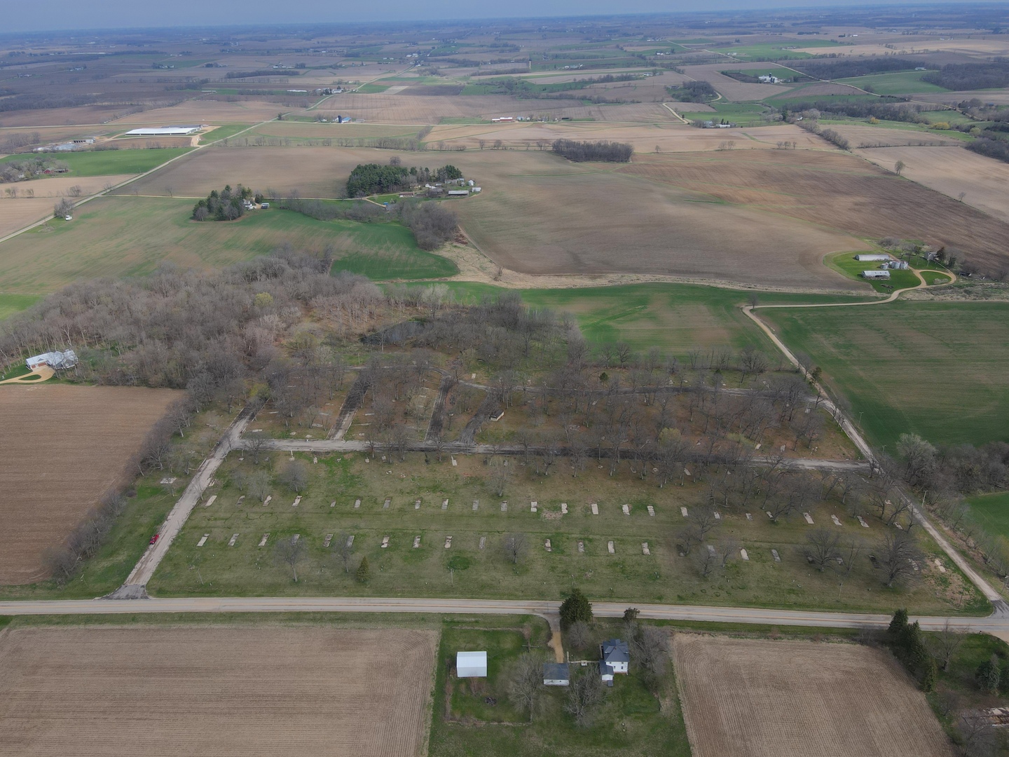 4500 E. River Road, Ridott, IL 61067