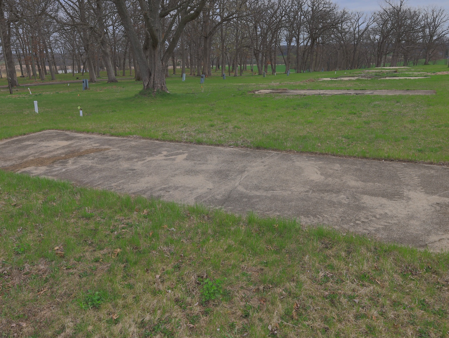 4500 E. River Road, Ridott, IL 61067