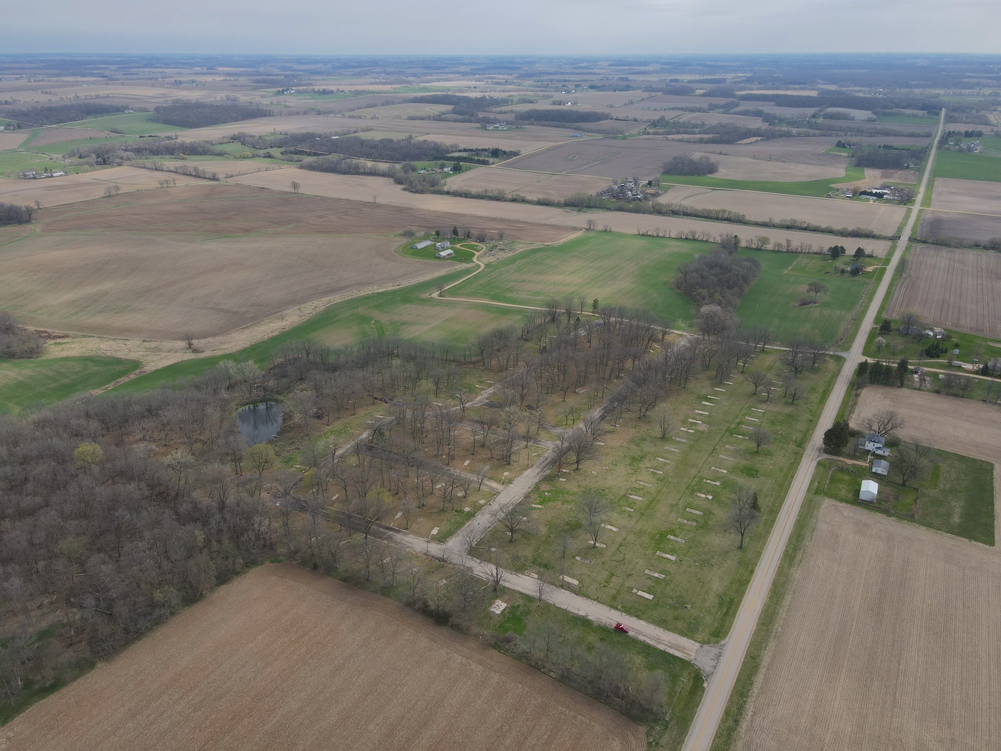 4500 E. River Road, Ridott, IL 61067