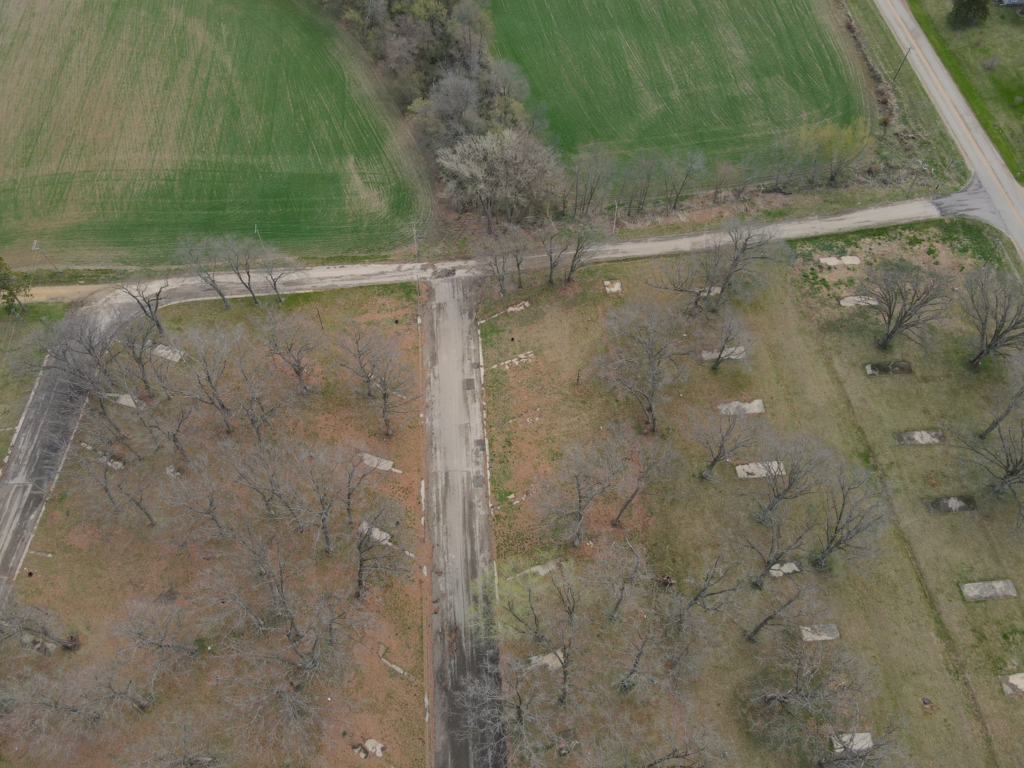 4500 E. River Road, Ridott, IL 61067