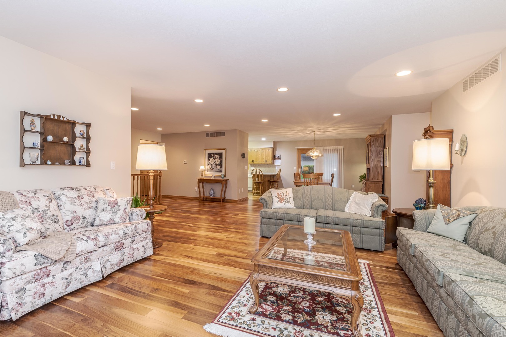 103 E 9th Street, Gridley, IL 61744