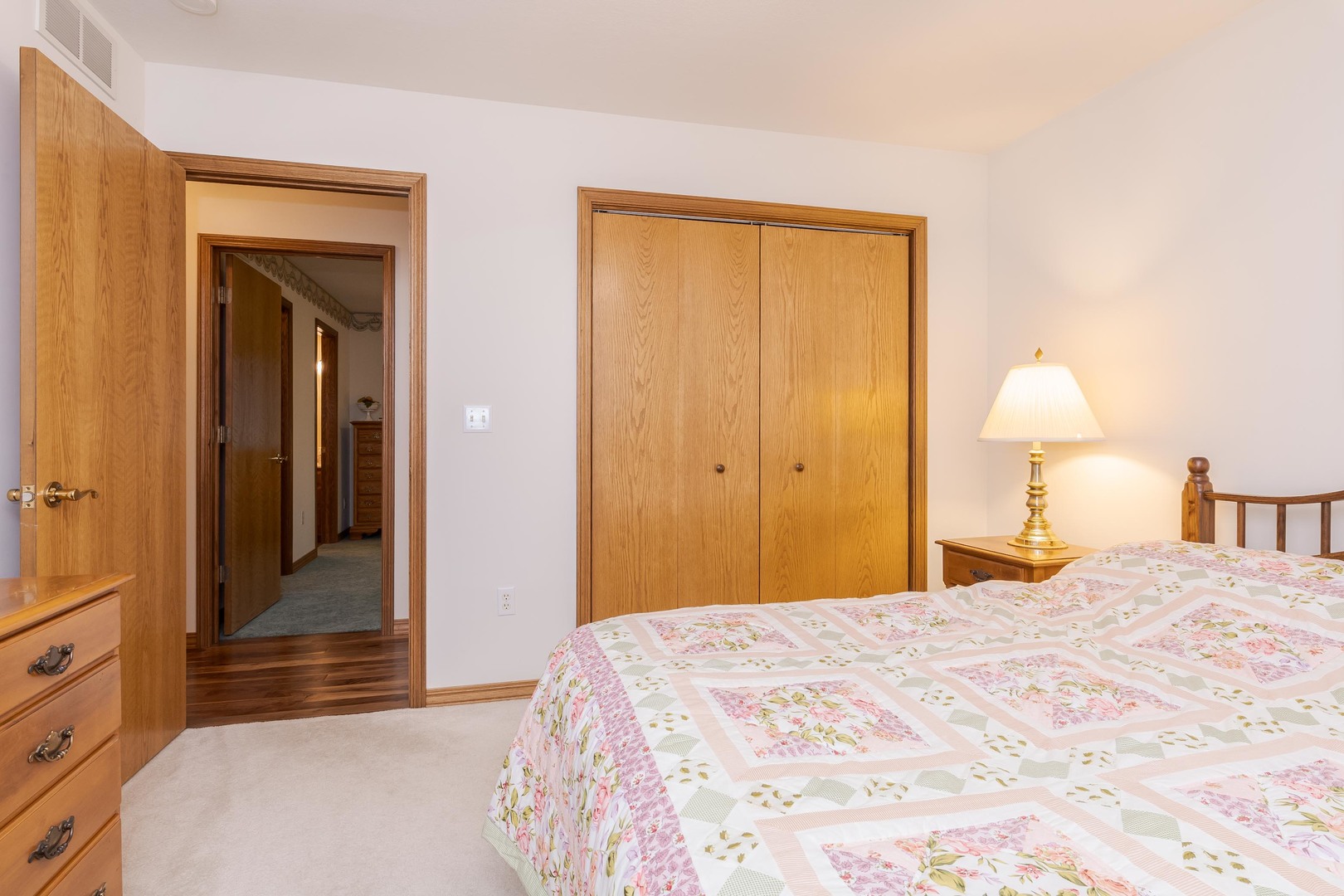 103 E 9th Street, Gridley, IL 61744