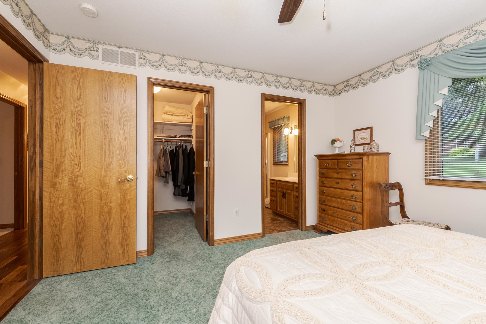 103 E 9th Street, Gridley, IL 61744