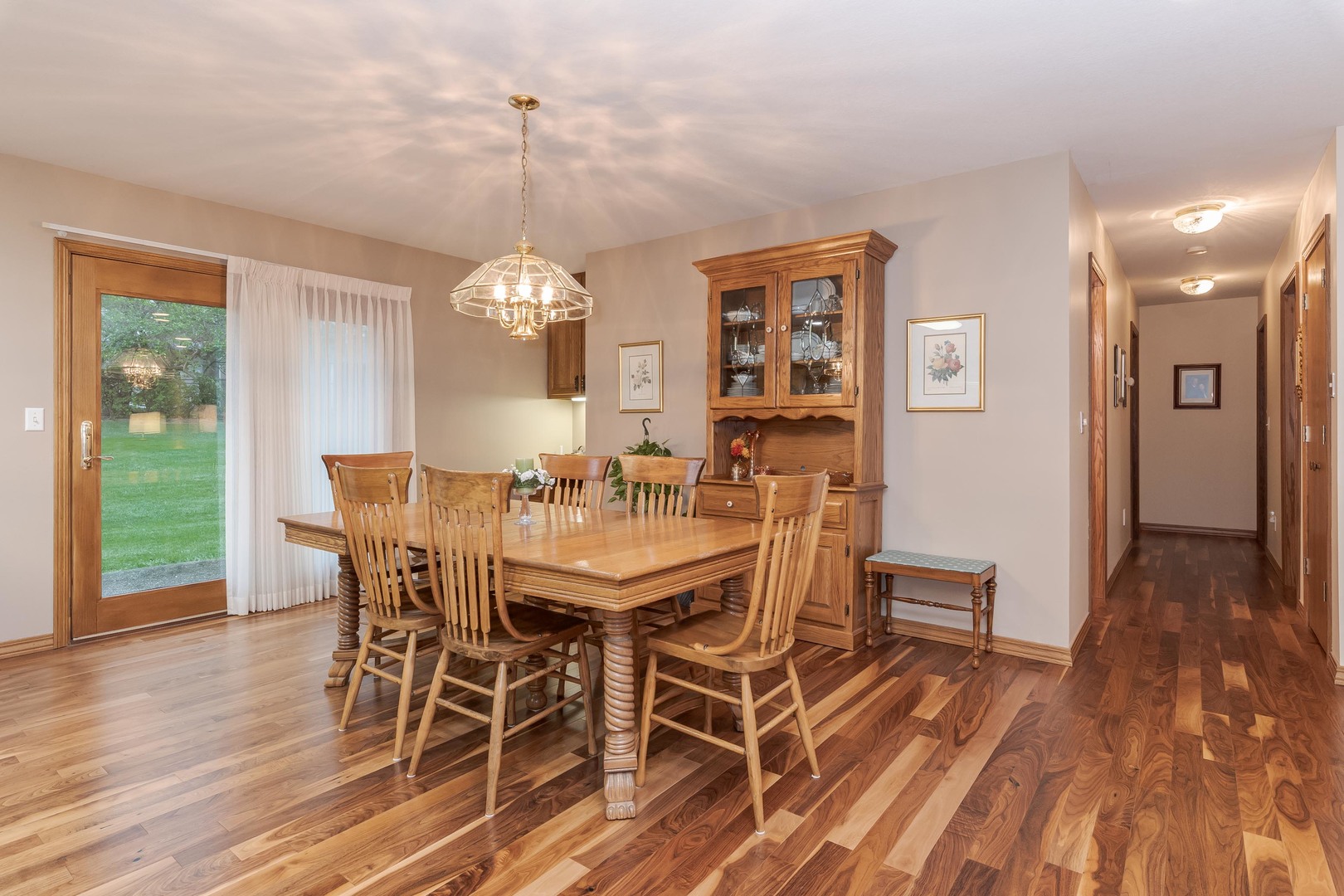 103 E 9th Street, Gridley, IL 61744