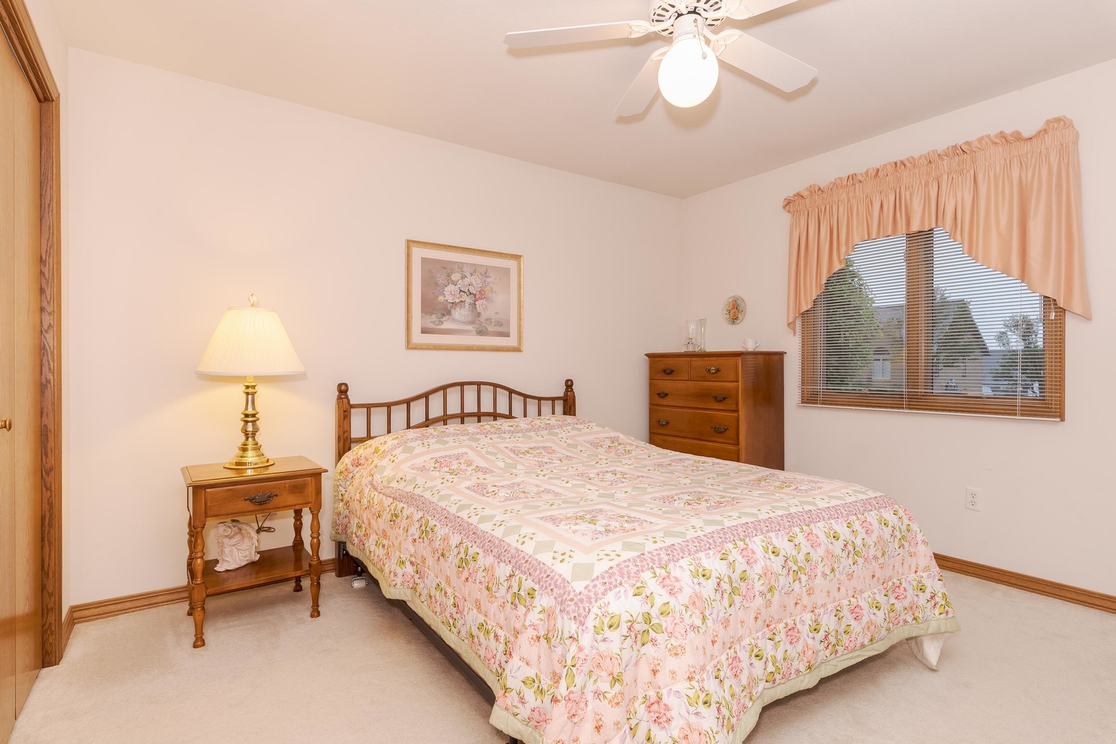 103 E 9th Street, Gridley, IL 61744