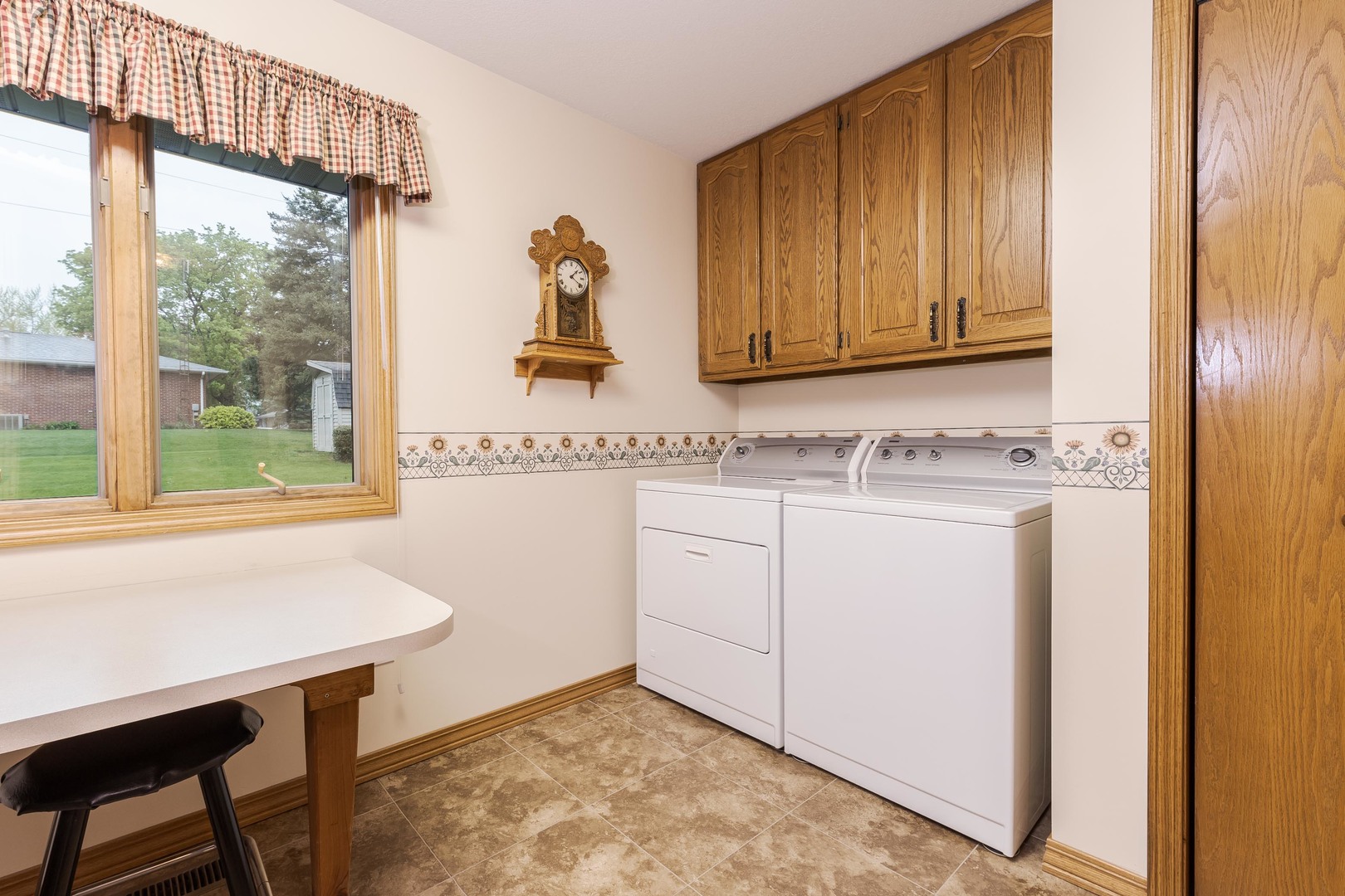 103 E 9th Street, Gridley, IL 61744