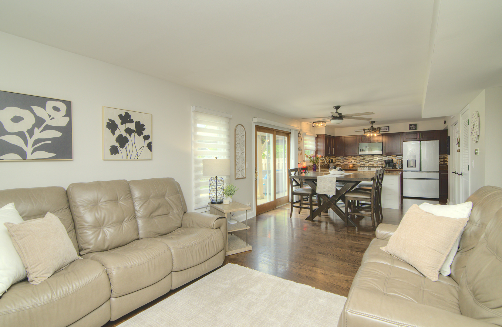 421 Burke Drive, Carol Stream, IL 60188