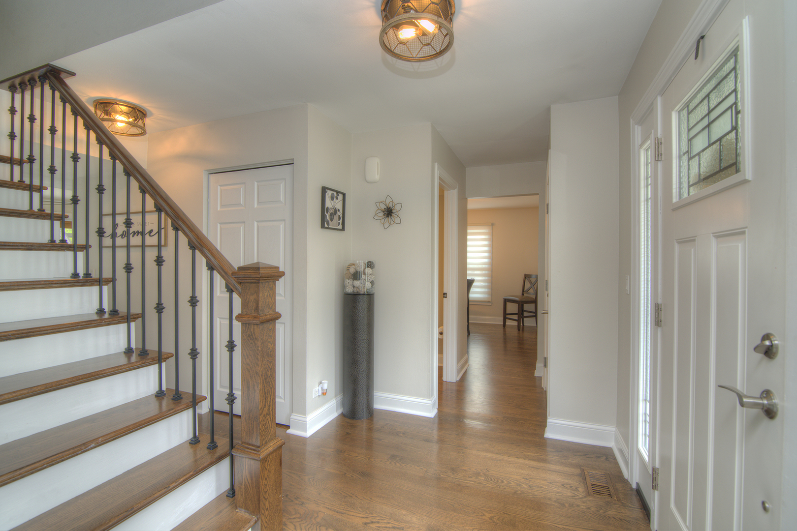 421 Burke Drive, Carol Stream, IL 60188