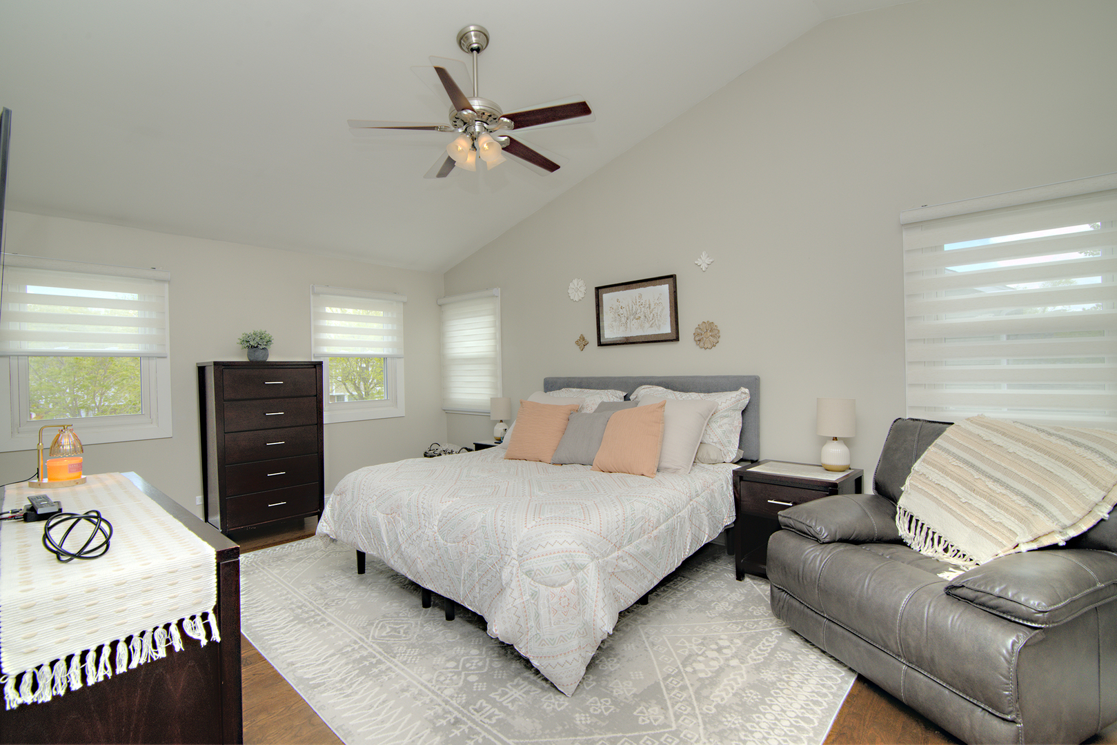 421 Burke Drive, Carol Stream, IL 60188