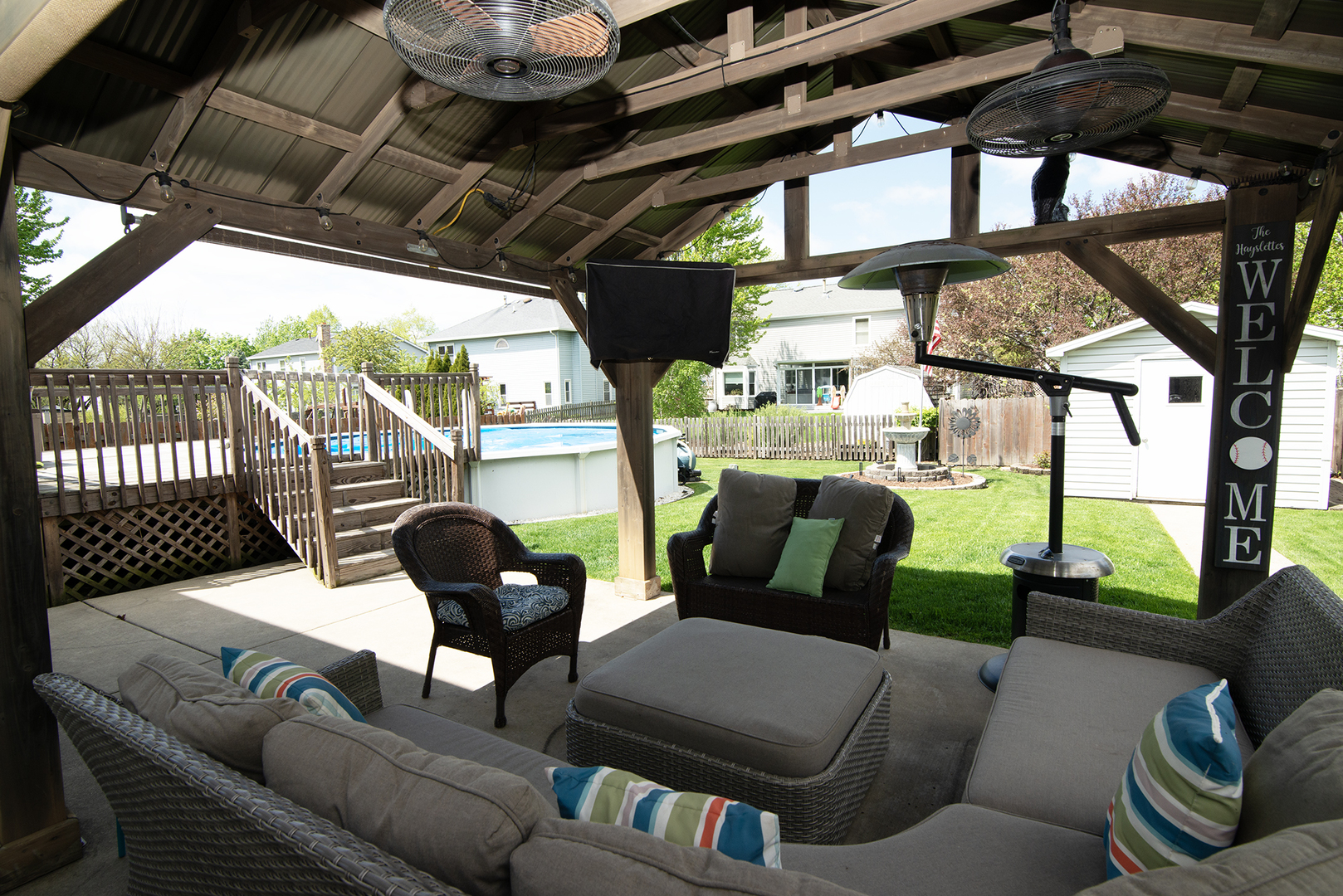 421 Burke Drive, Carol Stream, IL 60188