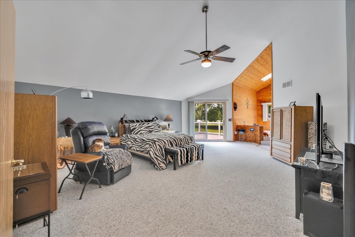 664 White Oak Way, Yorkville, IL 60560