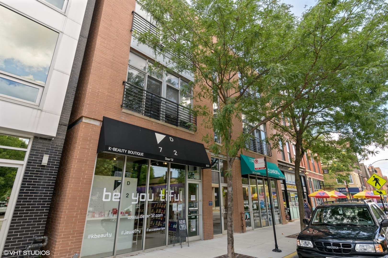 1872 N Damen Avenue #2N, Chicago, IL 60647