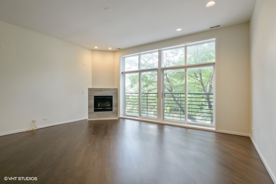 1872 N Damen Avenue #2N, Chicago, IL 60647