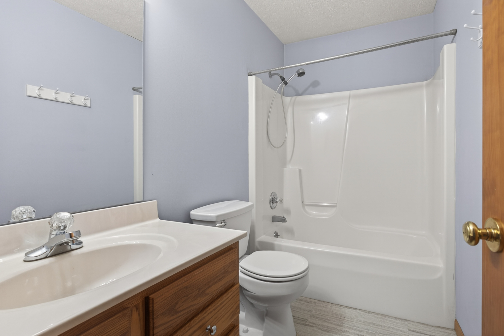 1503 Broad Creek Road, Bloomington, IL 61704